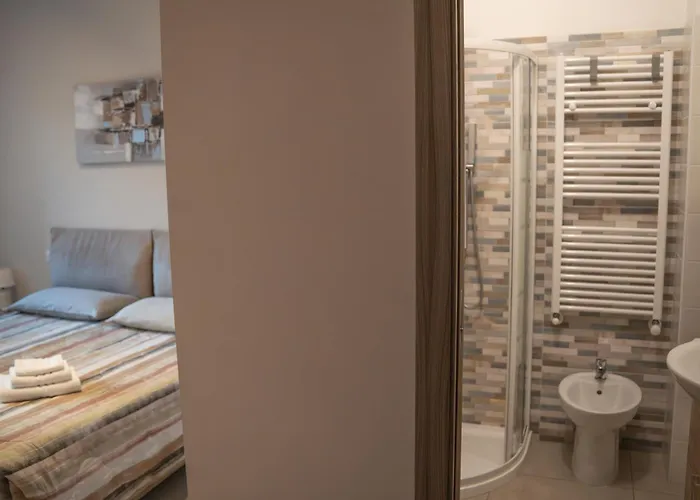 Lugaro Guest House
