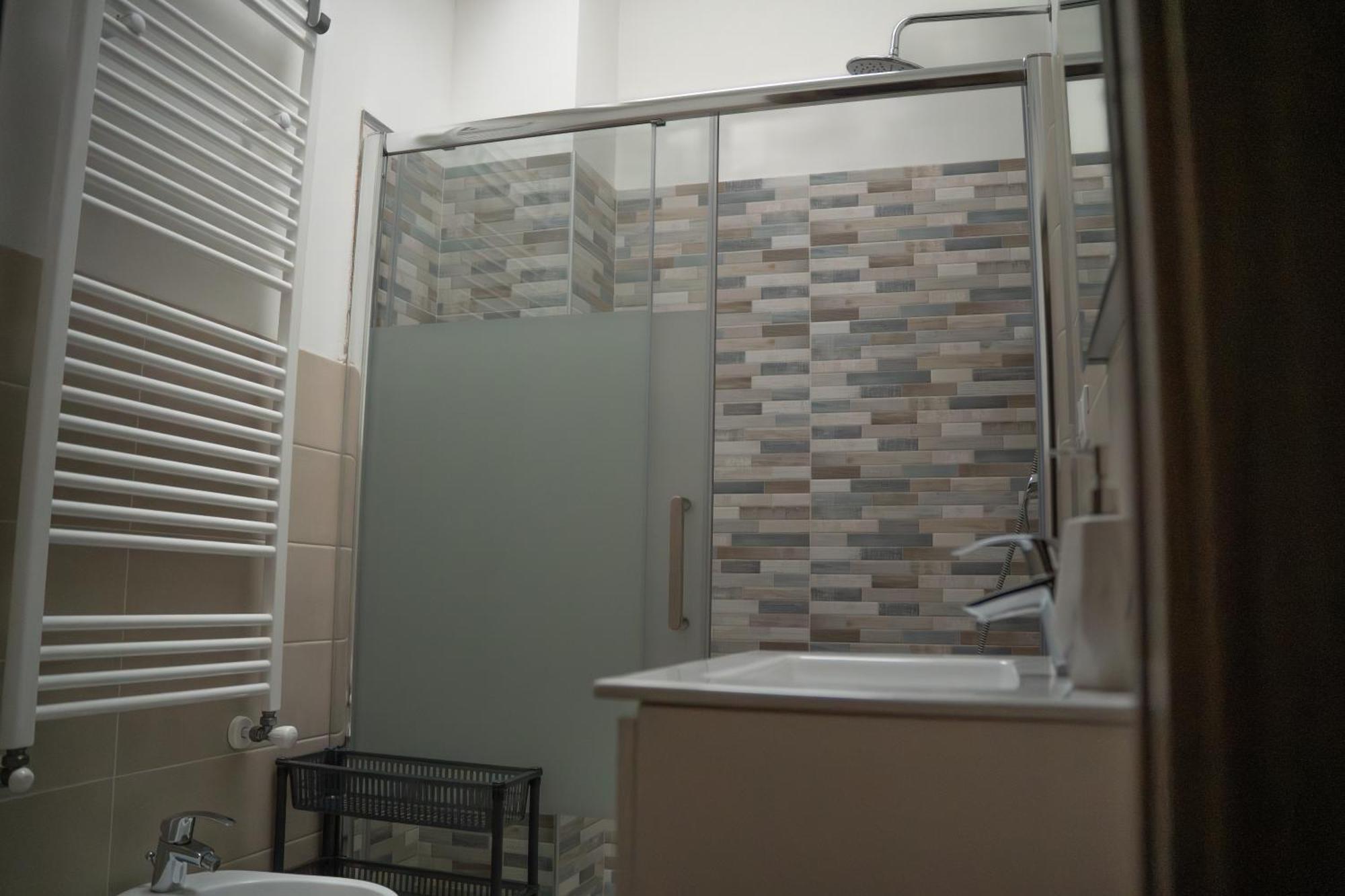 Guest house Lugaro Turin